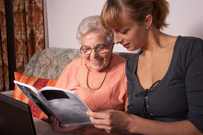 Senior Cohousing Vs. Memory Care Centers In Marietta, GA: Making The Best Decision For Your Loved One